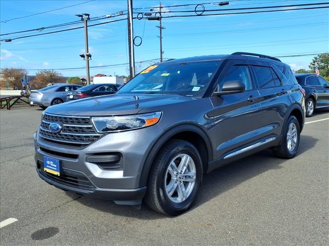 Photo of 2022 CARBONIZED GRAY METALLIC Ford Explorer