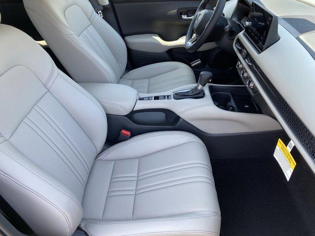 Photo of 2026 Solar Silver Metallic Honda HR-V