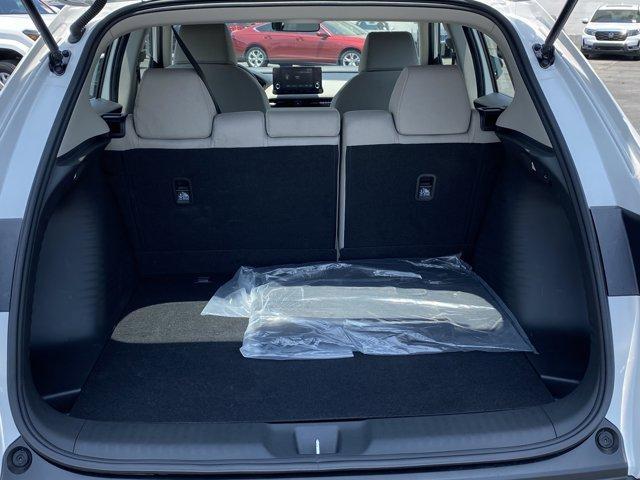 Photo of 2025 Platinum White Pearl Honda HR-V