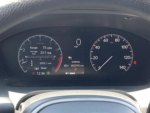 Photo of 2025 Platinum White Pearl Honda HR-V