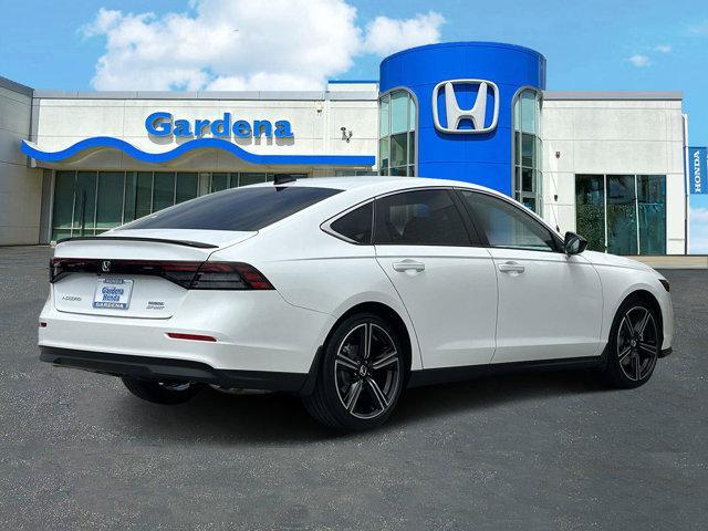 Photo of 2025 Platinum White Pearl Honda Accord Hybrid