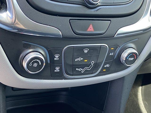 Photo of 2020 Summit White Chevrolet Equinox