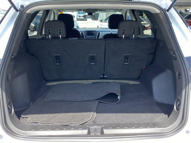 Photo of 2020 Summit White Chevrolet Equinox