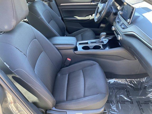 Photo of 2023 Gun Metallic Nissan Altima