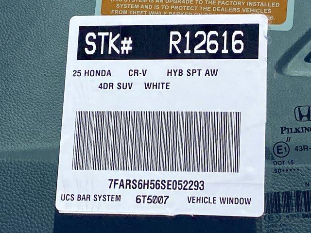 Photo of 2025 Platinum White Pearl Honda CR-V Hybrid