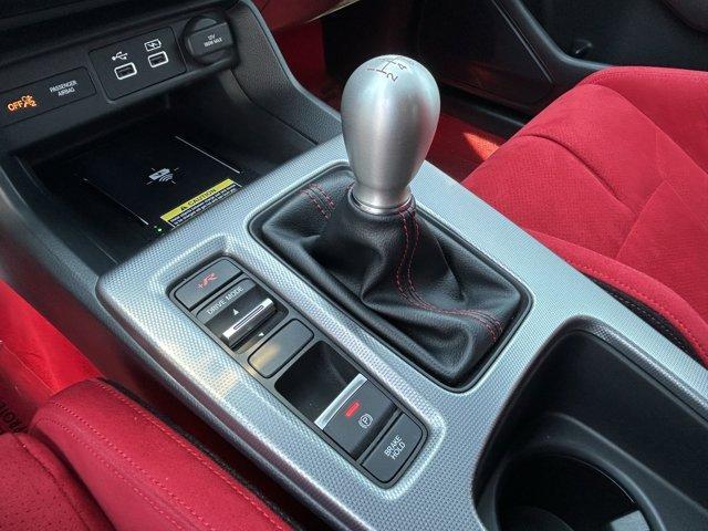 Photo of 2024 Championship White Honda Civic Type R