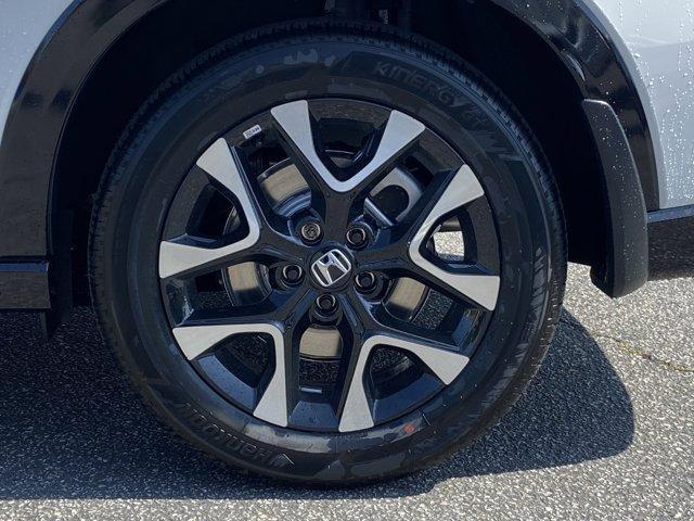 Photo of 2026 Platinum White Pearl Honda HR-V