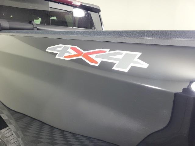 Photo of 2019 Black Chevrolet Silverado 1500