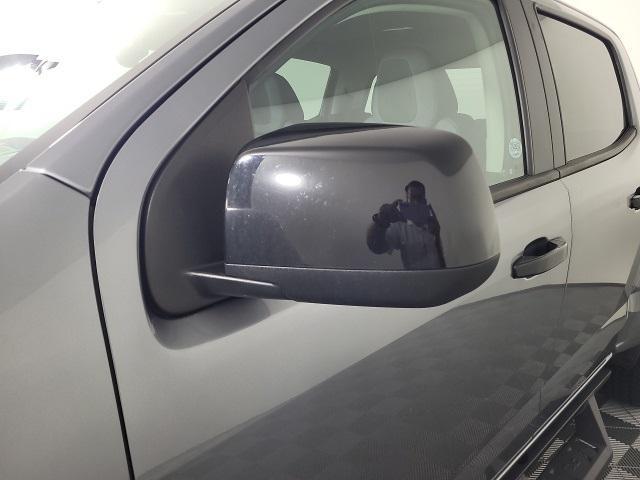Photo of 2022 Satin Steel Metallic Chevrolet Colorado
