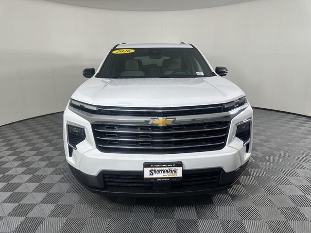 Photo of 2026 White Chevrolet Traverse
