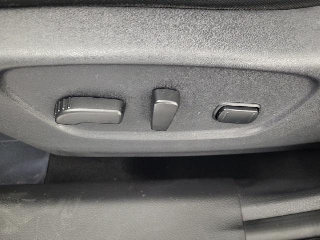 Photo of 2018 Magnetic Black Nissan Rogue