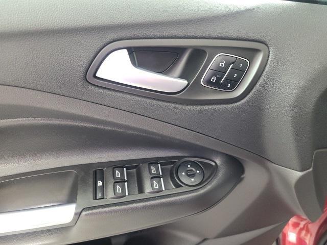 Photo of 2018 Ruby Red Metallic Tinted Clearcoat Ford Escape