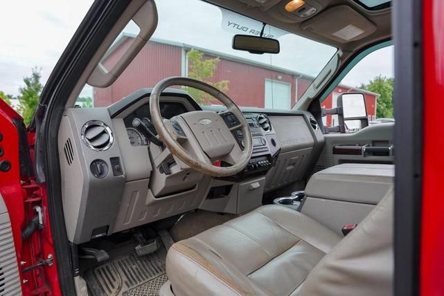 Photo of 2008 Red Clearcoat Ford F-250
