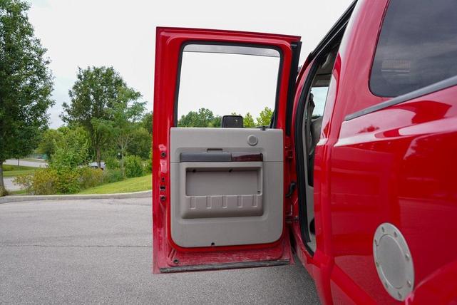 Photo of 2008 Red Clearcoat Ford F-250