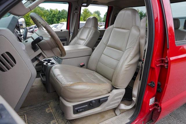 Photo of 2008 Red Clearcoat Ford F-250