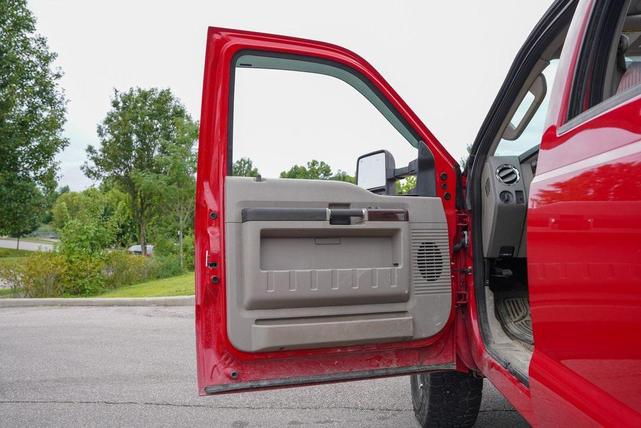 Photo of 2008 Red Clearcoat Ford F-250