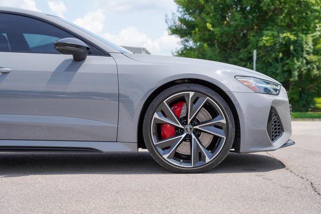Photo of 2022 Gray Audi RS 7