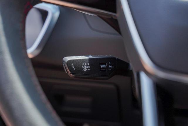 Photo of 2022 Gray Audi RS 7