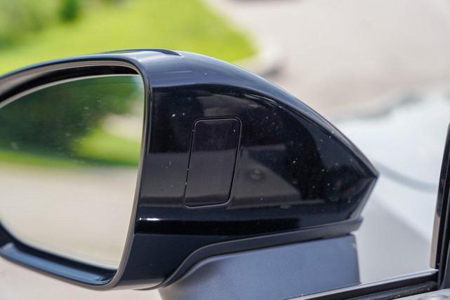 Photo of 2022 Gray Audi RS 7