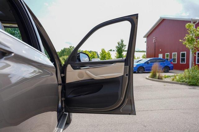 Photo of 2017 Atlas Cedar Metallic BMW X5 eDrive