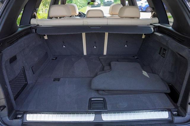 Photo of 2017 Atlas Cedar Metallic BMW X5 eDrive