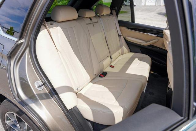 Photo of 2017 Atlas Cedar Metallic BMW X5 eDrive