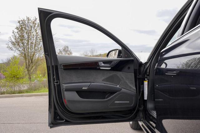 Photo of 2018 Black Audi A8