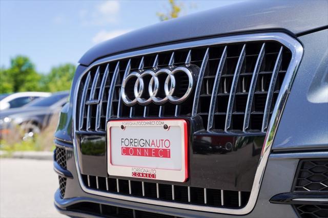 Photo of 2016 Monsoon Gray Metallic Audi Q5