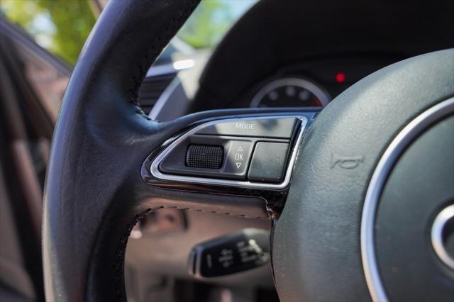 Photo of 2016 Monsoon Gray Metallic Audi Q5
