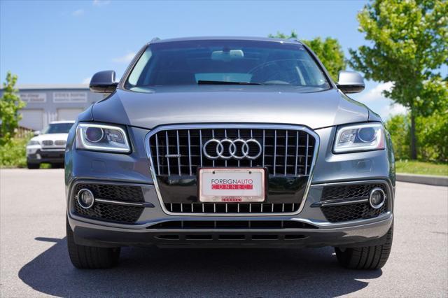 Photo of 2016 Monsoon Gray Metallic Audi Q5