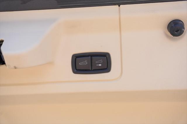 Photo of 2015 Gray Porsche Panamera