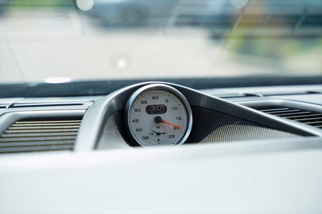 Photo of 2015 Gray Porsche Panamera
