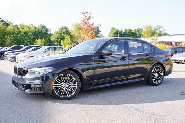 Photo of 2018 Carbon Black Metallic BMW 540
