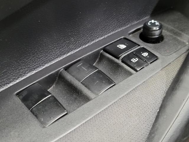 Photo of 2021 Black Sand Pearl Toyota Corolla