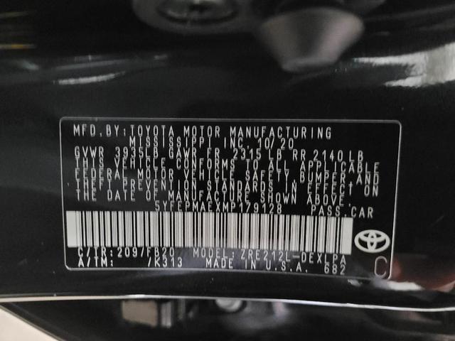 Photo of 2021 Black Sand Pearl Toyota Corolla
