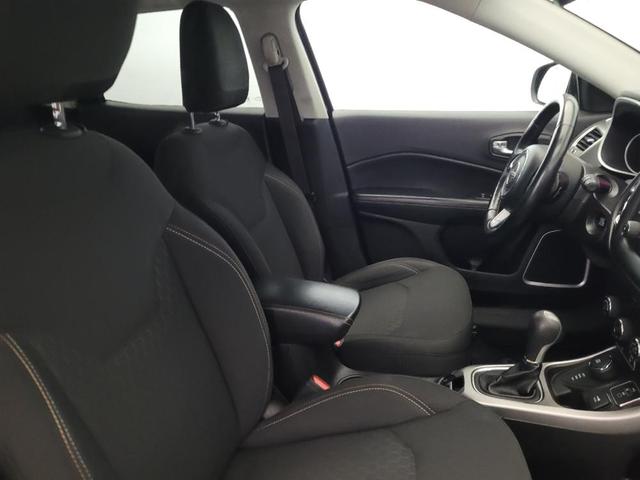 Photo of 2017 Blue Jeep New Compass