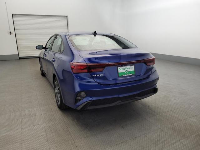 Photo of 2023 Deep Sea Blue Kia Forte