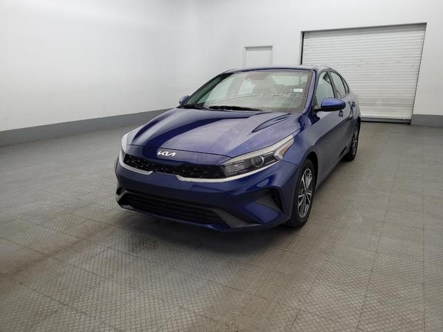Photo of 2023 Deep Sea Blue Kia Forte
