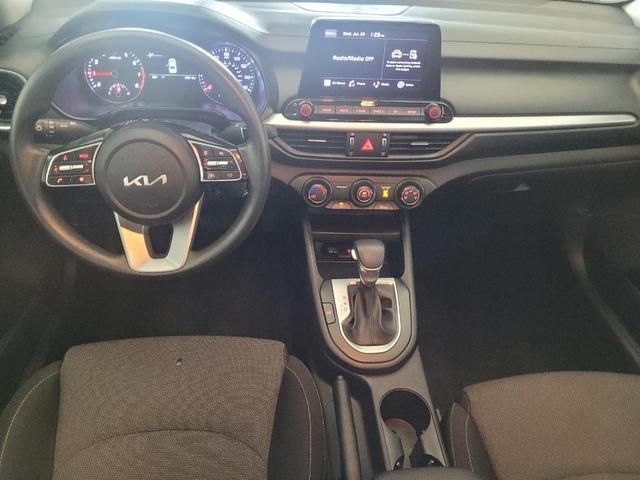 Photo of 2023 Deep Sea Blue Kia Forte