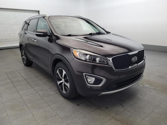 Photo of 2018 Polished Walnut Kia Sorento