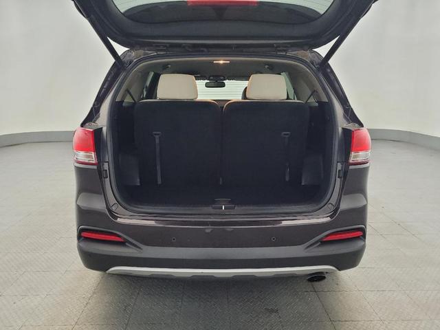 Photo of 2018 Polished Walnut Kia Sorento