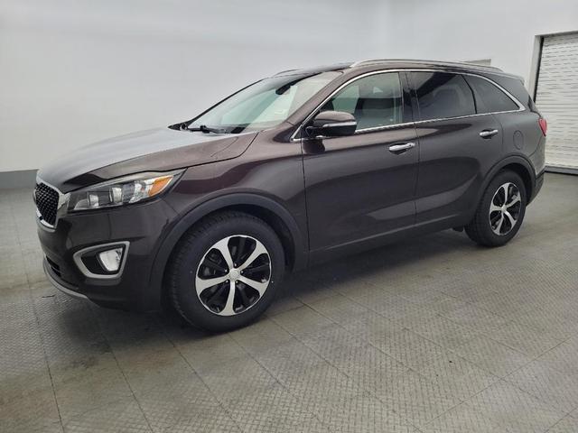 Photo of 2018 Polished Walnut Kia Sorento