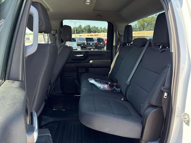 Photo of 2023 Summit White Chevrolet Silverado 2500
