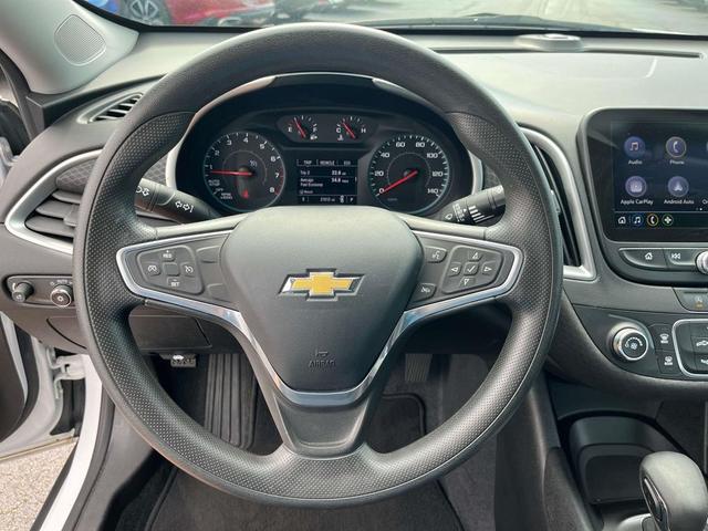 Photo of 2022 Summit White Chevrolet Malibu