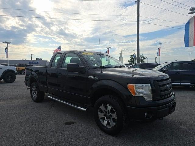 Photo of 2013 Tuxedo Black Metallic Ford F-150
