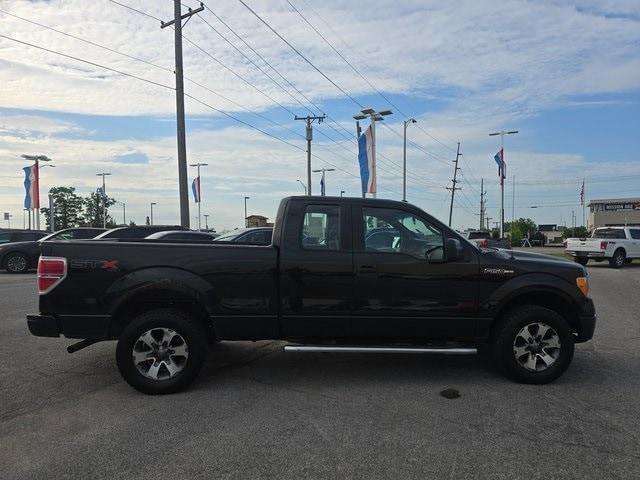 Photo of 2013 Tuxedo Black Metallic Ford F-150