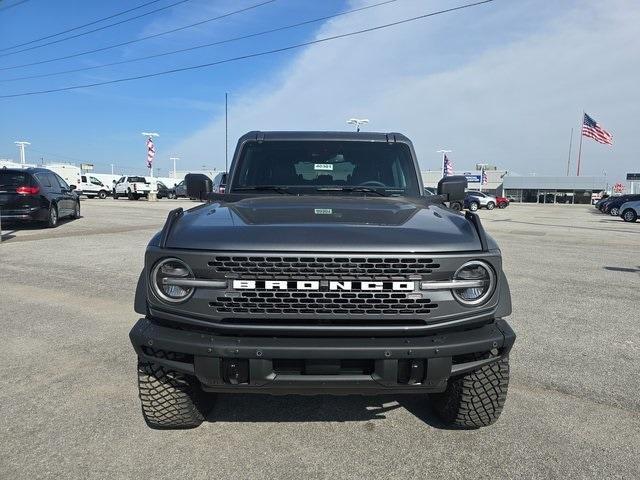 Photo of 2024 Carbonized Gray Metallic Ford Bronco