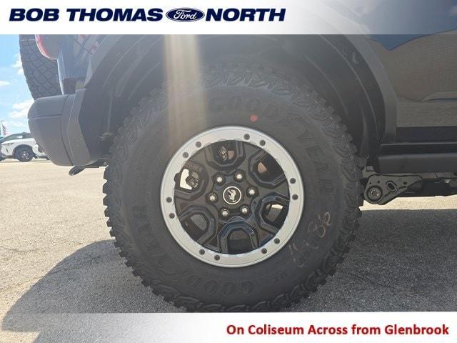 Photo of 2024 Shadow Black Ford Bronco
