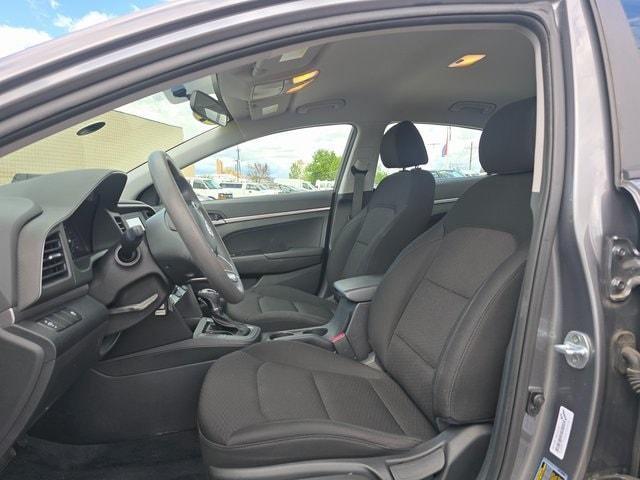 Photo of 2019 Machine Gray Hyundai ELANTRA
