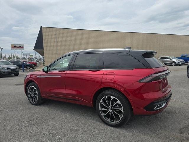 Photo of 2025 Red Carpet Metallic Tinted Clearcoat Lincoln Nautilus